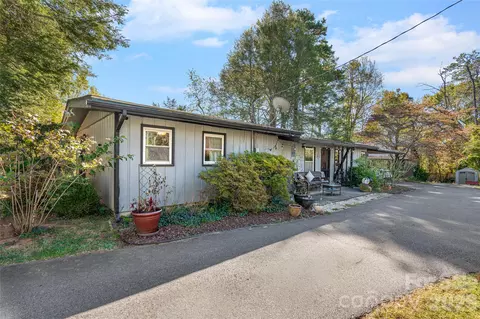 331 Brevard Rd, Asheville, NC 28806