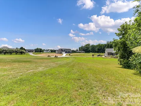 15 Peacehaven Place #15, Statesville, NC 28625