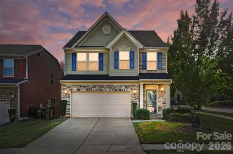 1823 Fleetwood Dr, Charlotte, NC 28208
