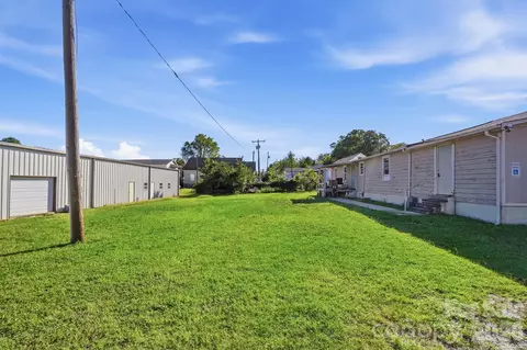 706 Old North Main St, Clover, SC 29710 photo 35
