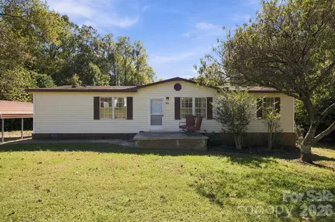 232 Conifer Dr, Statesville, NC 28625