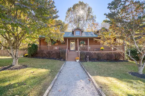 91 Tibi Ln, Waynesville, NC 28785