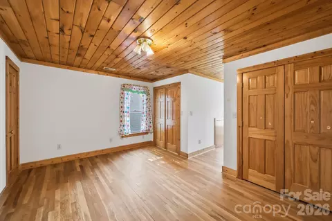 Bedroom - 1130 Beamguard Rd, Clover, SC 29710 photo 2 of 5