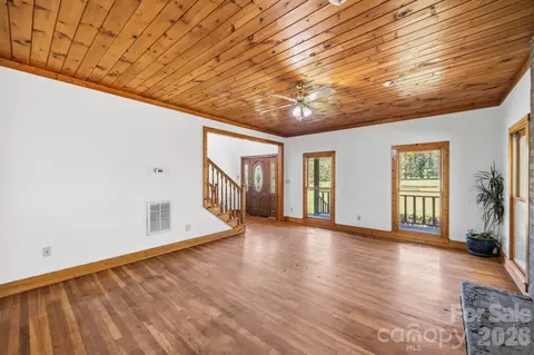 Living - 1130 Beamguard Rd, Clover, SC 29710 photo 2 of 7