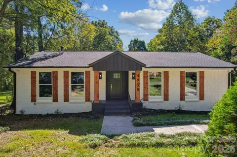 4908 Zephyr Ln, Charlotte, NC 28209