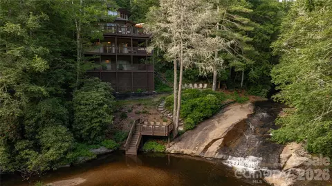 97 Twin Kettle Fls, Glenville, NC 28736