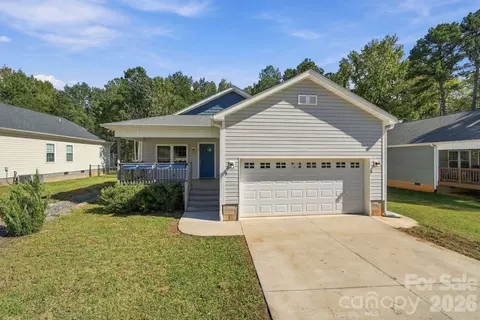 772 Log Cabin Dr, Gastonia, NC 28054