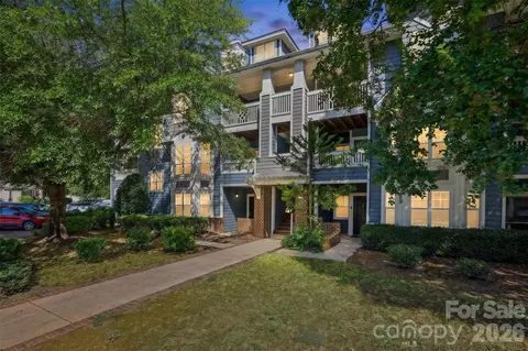 525 Olmsted Park H Pl #H, Charlotte, NC 28203
