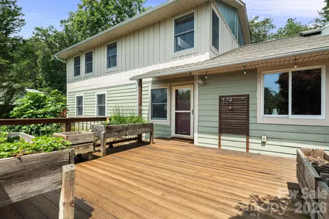 414 Old Haw Creek Rd, Asheville, NC 28805
