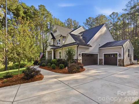 Exterior - 4602 Persimmon Rd, Lancaster, SC 29720 photo 3 of 9