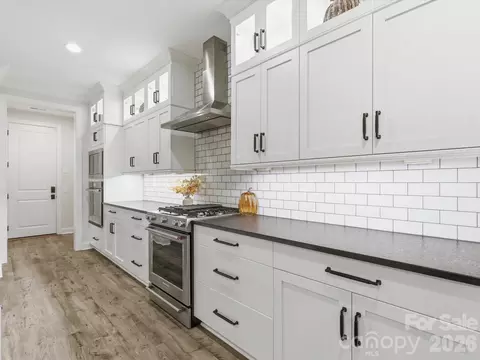 Kitchen - 4602 Persimmon Rd, Lancaster, SC 29720 photo 4 of 6