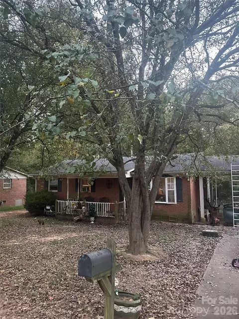 429 Mclelland Ave, Mooresville, NC 28115