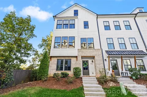 11921 Fiddlers Roof Ln, Charlotte, NC 28277