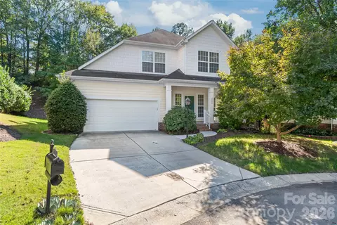 2208 Henery Tuckers Ct, Charlotte, NC 28270