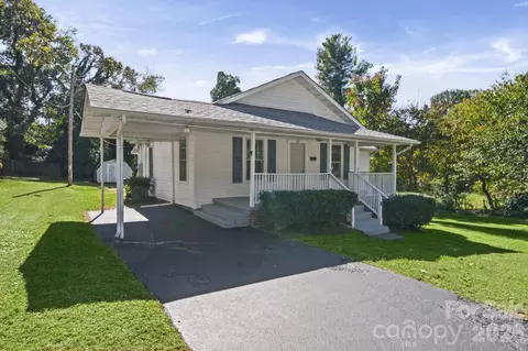 628 E Front St, Statesville, NC 28677
