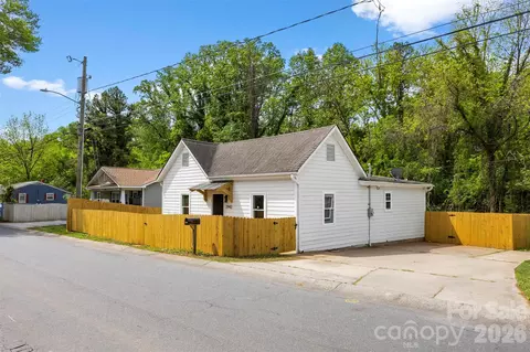 2942 Reid Ave, Charlotte, NC 28208