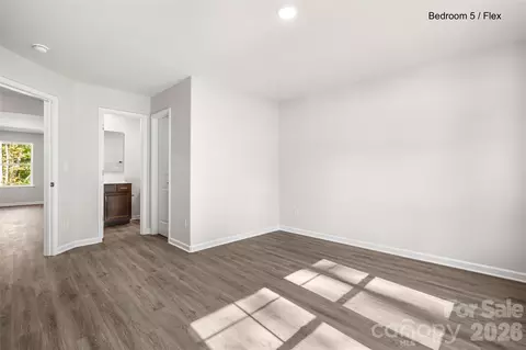 Bedroom - 1699 Evans Dr, Lancaster, SC 29720 photo 1 of 8