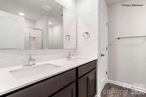 Bath - 1699 Evans Dr, Lancaster, SC 29720 photo 2 of 5