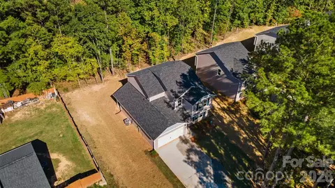 View/Area - 1699 Evans Dr, Lancaster, SC 29720 photo 2 of 3