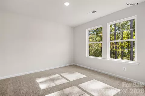 Bedroom - 1699 Evans Dr, Lancaster, SC 29720 photo 6 of 8