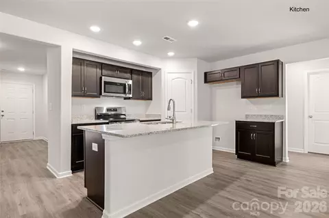 Kitchen - 1699 Evans Dr, Lancaster, SC 29720 photo 1 of 5