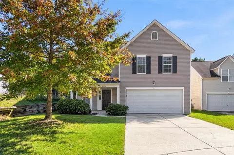 6014 Brookfield Pointe Dr, Charlotte, NC 28216