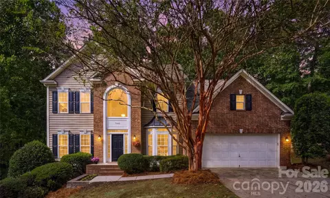 7900 Wilby Hollow Dr, Charlotte, NC 28270