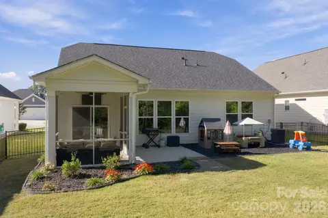 Exterior - 8196 Mccormick St, Terrell, NC 28682 photo 5 of 6