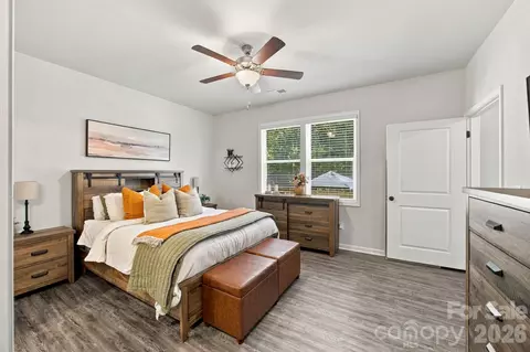 Bedroom - 8196 Mccormick St, Terrell, NC 28682 photo 1 of 2