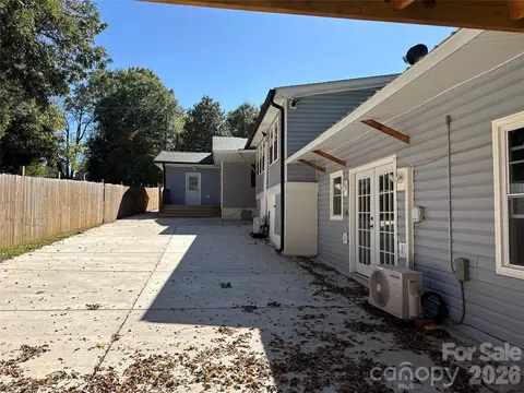 Exterior - 214 E Springs St, Lancaster, SC 29720 photo 3 of 3