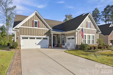 4025 Pollock Vw, Mount Holly, NC 28120