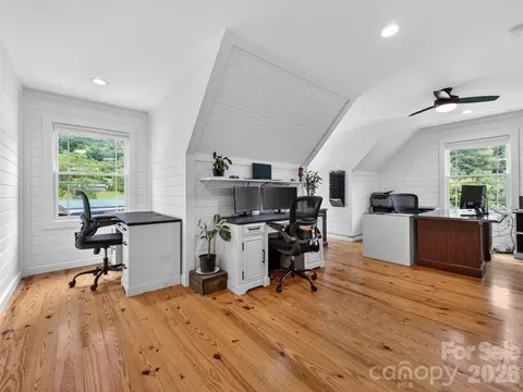 227 Black Bear Cv, Clyde, NC 28721 photo 34