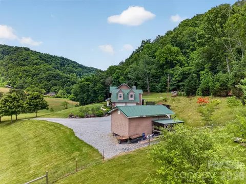 227 Black Bear Cv, Clyde, NC 28721 photo 43