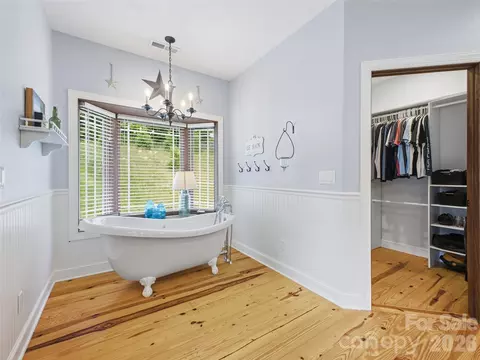227 Black Bear Cv, Clyde, NC 28721 photo 18