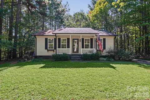 124 Waderich Ln, Mooresville, NC 28117