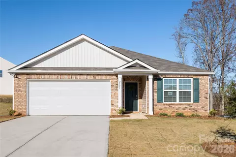 193 Wildbrook Dr, Waynesville, NC 28785