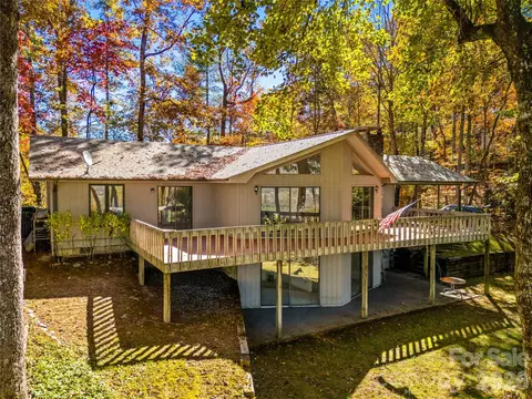 356 Middlemount Rd, Pisgah Forest, NC 28768