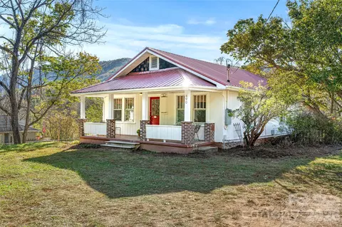 490 Rose Hill Rd, Asheville, NC 28803
