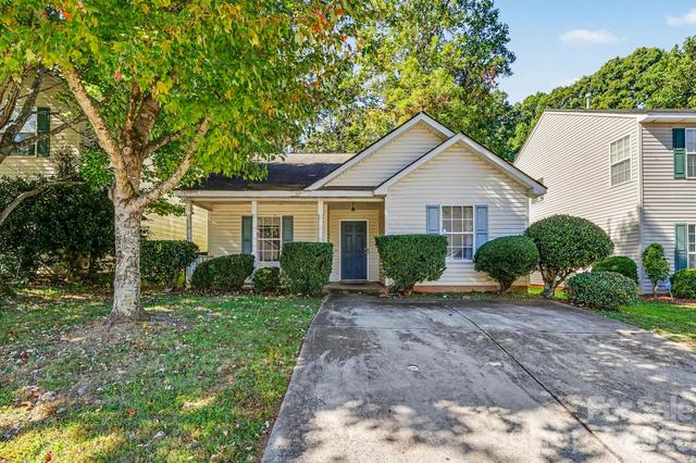 1427 Hidden Stream Ct, Charlotte, NC 28213