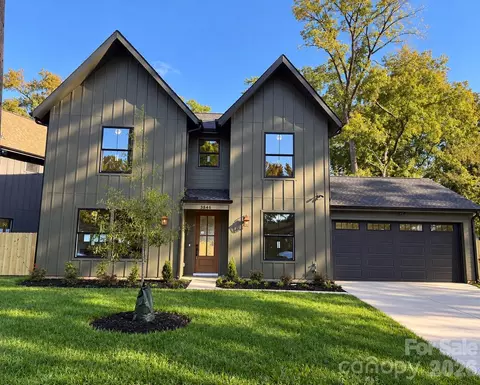 3846 Avalon Ave, Charlotte, NC 28208