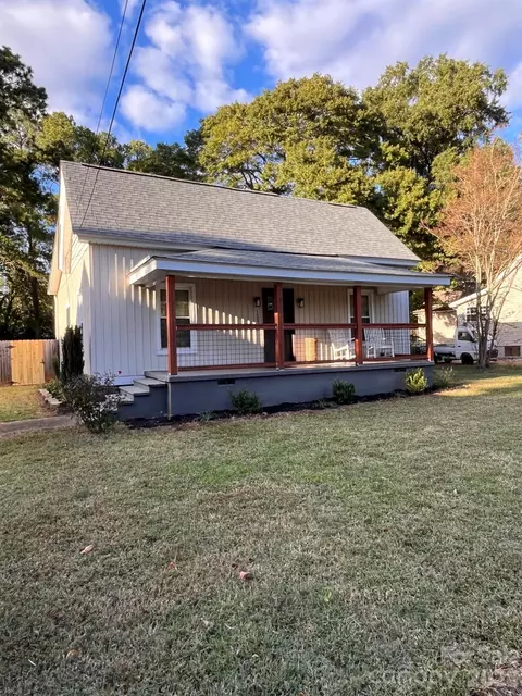 1003 Hull St, Rock Hill, SC 29730