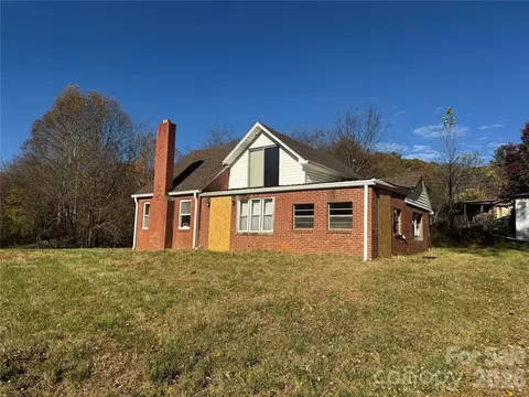 102 Ransom Rd, Clyde, NC 28721 photo 3