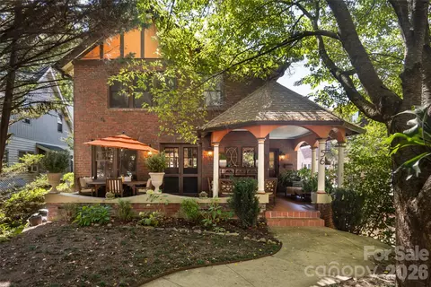 56 Maney Ave, Asheville, NC 28804