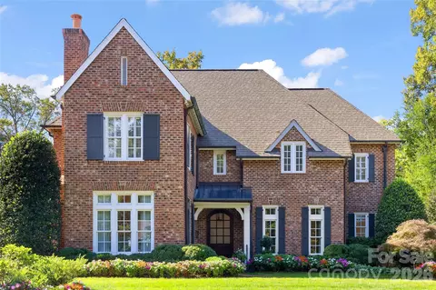2622 Bucknell Ave, Charlotte, NC 28207