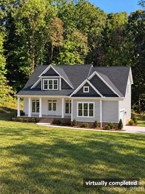 225 E Gleneagles Rd, Statesville, NC 28625