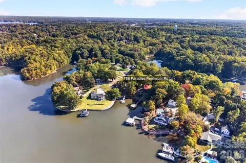 188 Paradise Peninsula Rd, Mooresville, NC 28117