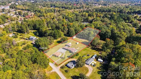 1430 25th Ne St NE, Hickory, NC 28601