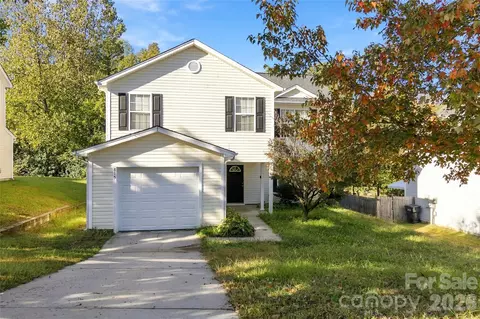 815 Valley Ridge Rd, Charlotte, NC 28214