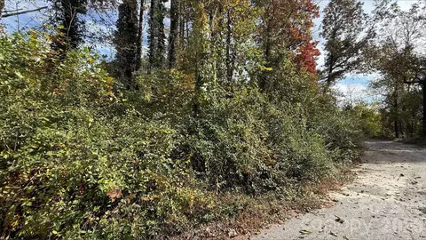 0 Toms Park 30 Cir #30, Hendersonville, NC 28792