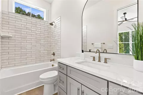 Bath - 509 Simpson Rd, Locust, NC 28097 photo 6 of 8
